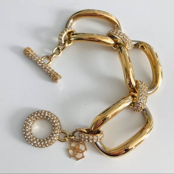 Jewelry - GORGEOUS ~ Heavy Gold Statement BRACELET